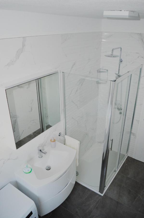 Apartments Vinka 珀德垂那 外观 照片