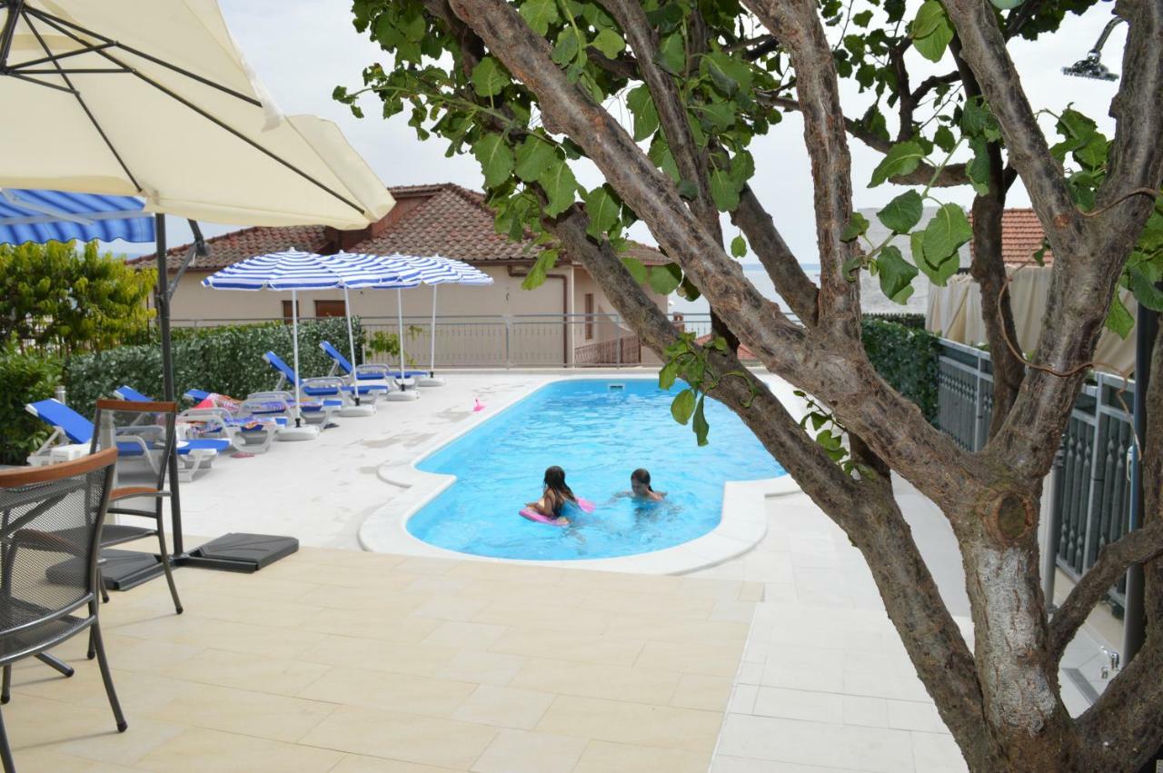 Apartments Vinka 珀德垂那 外观 照片